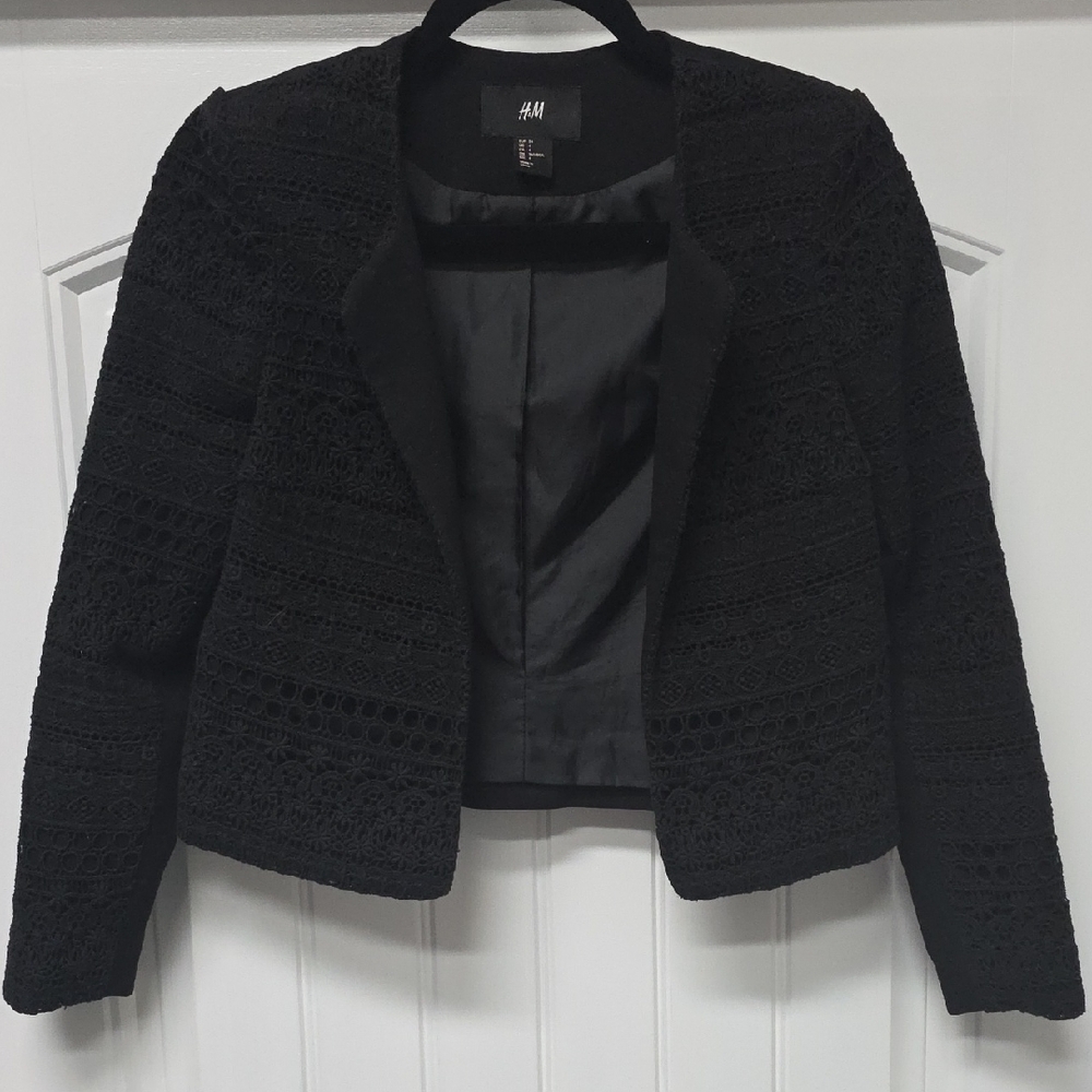 H&M Women's Black Crochet Blazer - Size 4